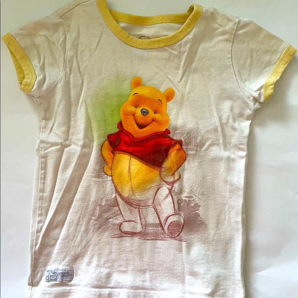 From the Disney Store, Size S Boys’ Pooh T-Shirt